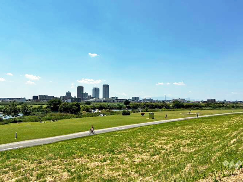 公園　多摩川大橋緑地（公園）まで1415m