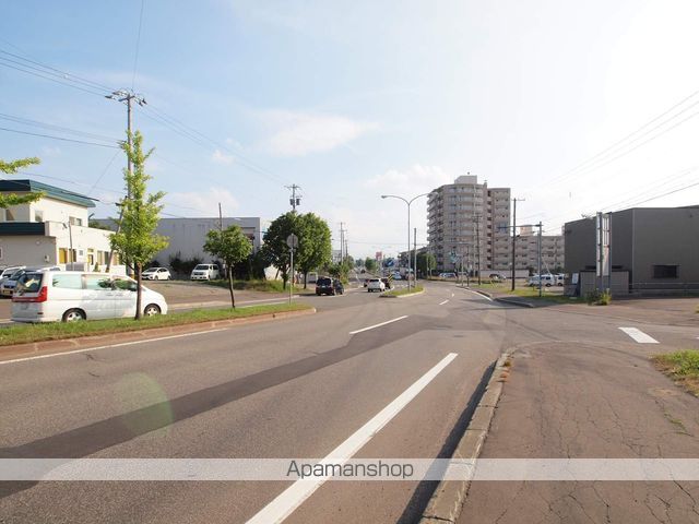 その他　物件の周辺(2)（その他）まで5m