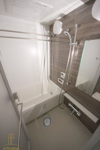 バス・シャワールーム　OPUS RESIDENCE SHINSAIBASHISOU