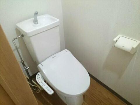 トイレ　シャワー付トイレ