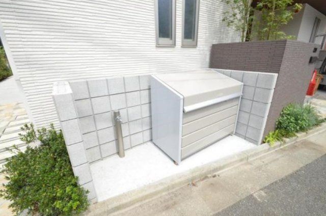 その他共有部分　敷地内ごみ置き場！