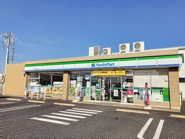 コンビニ　ファミリーマート知立牛田町店（コンビニ）まで422m