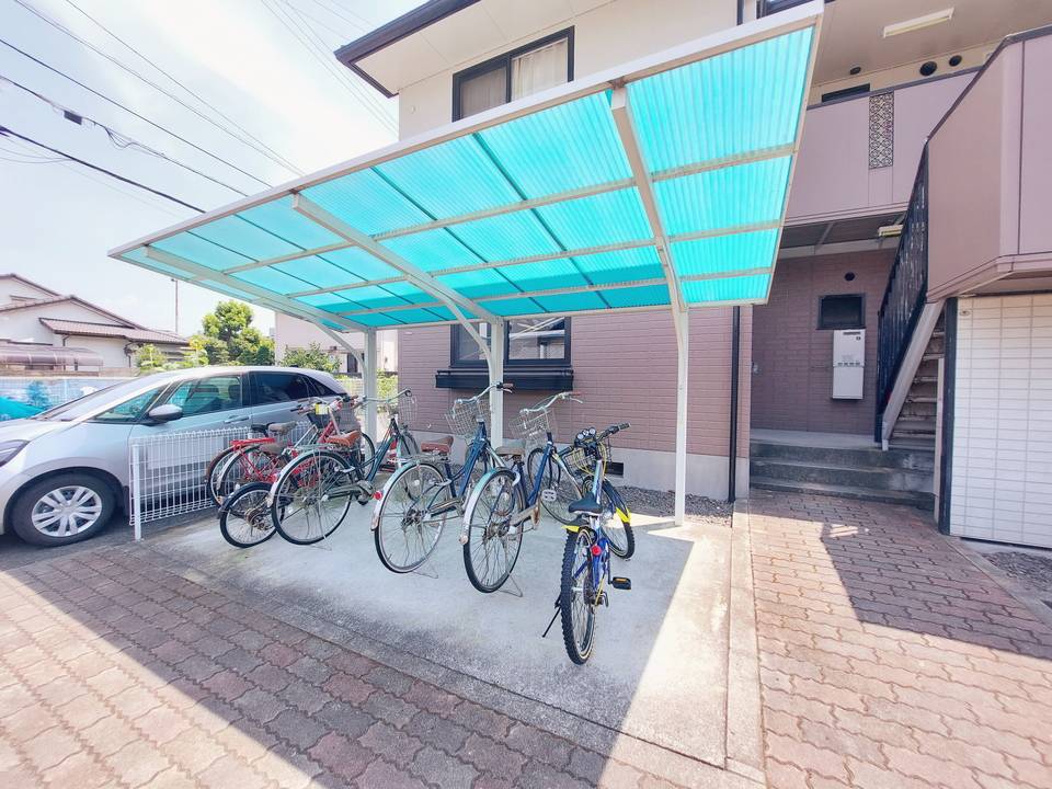 駐車場　駐輪場
