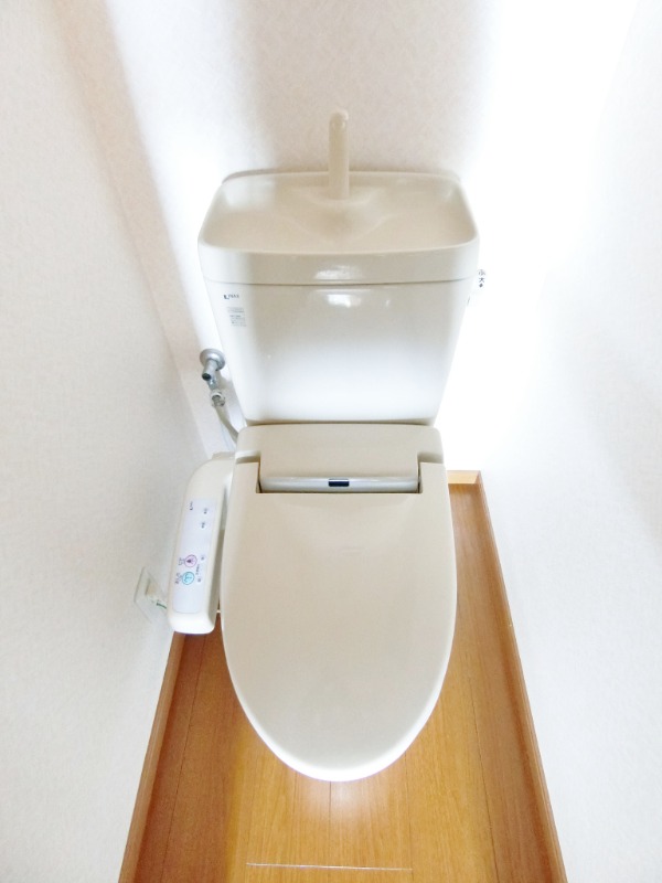 トイレ　図面と現状に相違がある場合には現状を優先