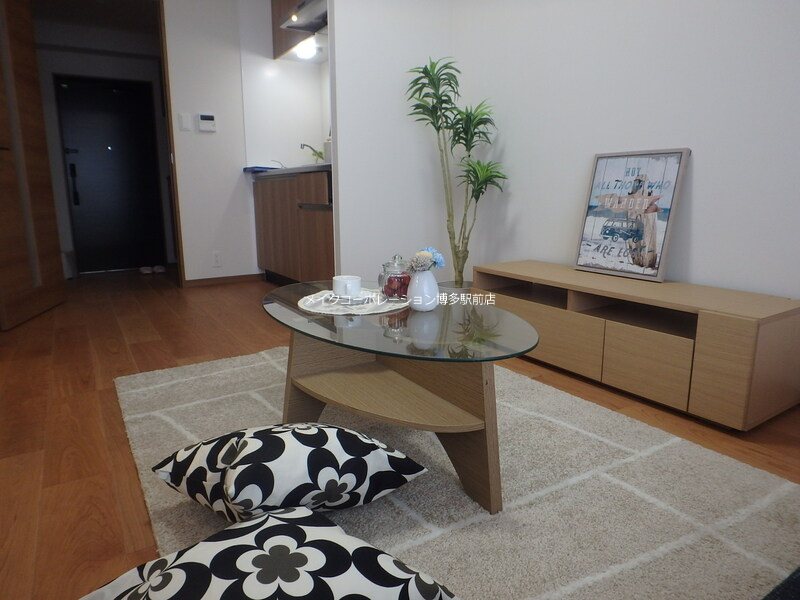 居室・リビング　※入居中の為別部屋写真使用現状優先