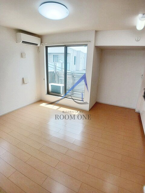 居室・リビング　洋室のお部屋です。