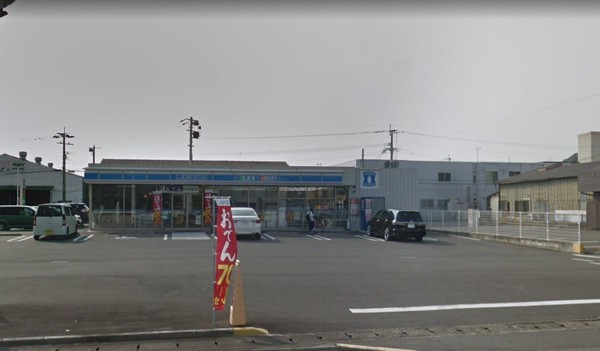 コンビニ　ローソン宮崎芳士店（コンビニ）まで503m