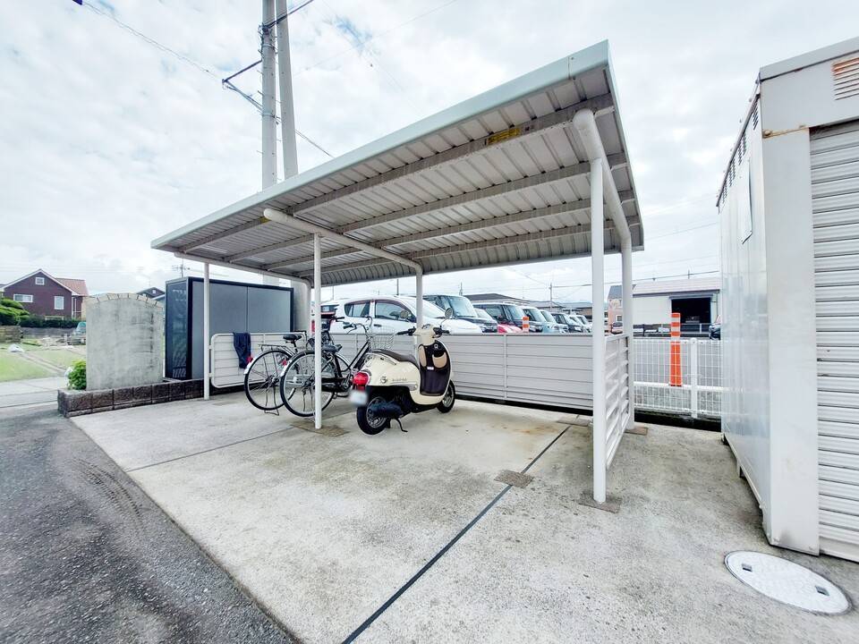 その他共有部分　駐車場