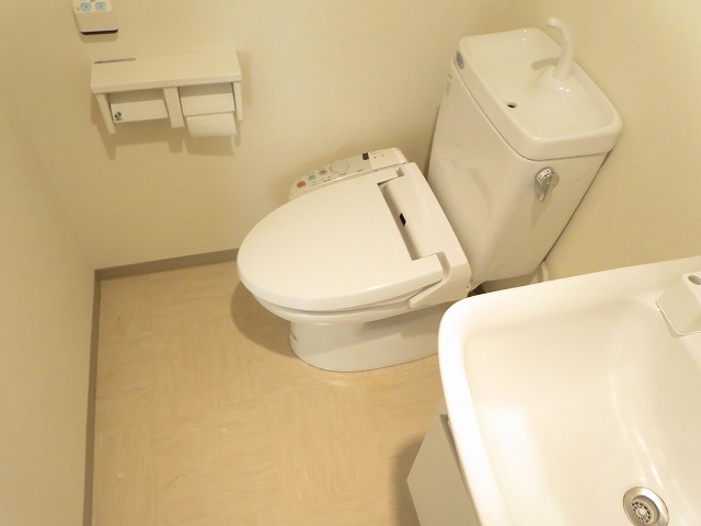 トイレ　※間取りに相違がある場合現況優先です。別部屋参考写真