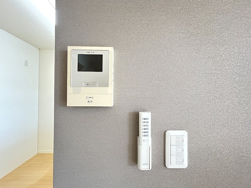 セキュリティ　写真は201号室です。(参考)
