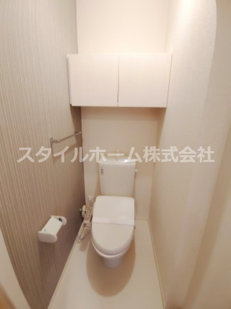 トイレ　別部屋写真です。