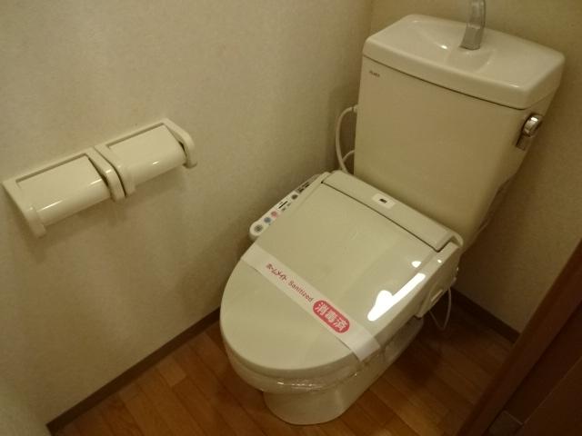 トイレ　シャワー付トイレ