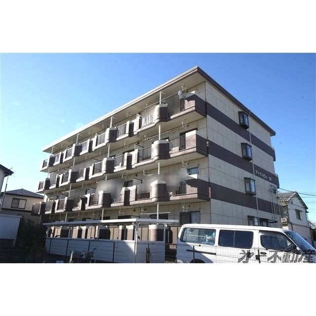 エントランス　建物外観