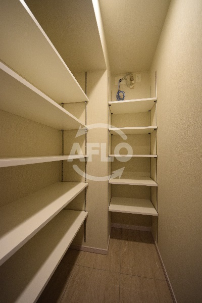 収納　SK RESIDENCES SHINSAIBASHI　ウォー