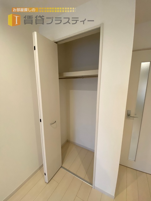 収納　クローゼットはこちらです