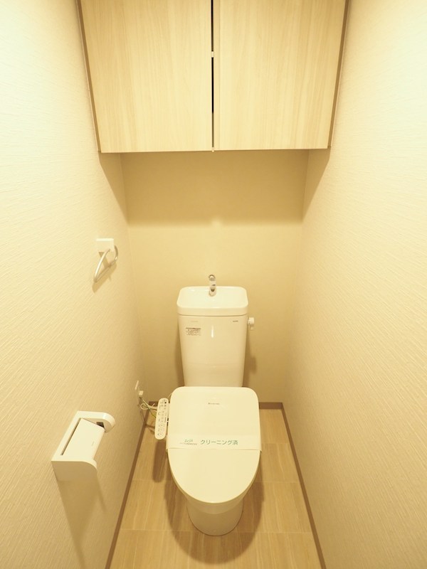 トイレ　ウォシュレット付きのトイレです。