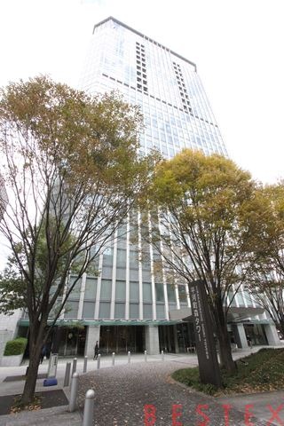 コンビニ　ナチュラルローソン平河町森タワー店（コンビニ）まで193m