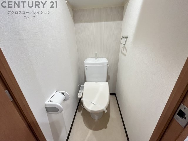トイレ　ウォシュレット付きのトイレです♪