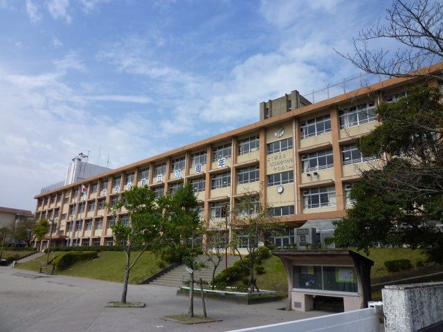 小学校　武岡小学校（小学校）まで500m