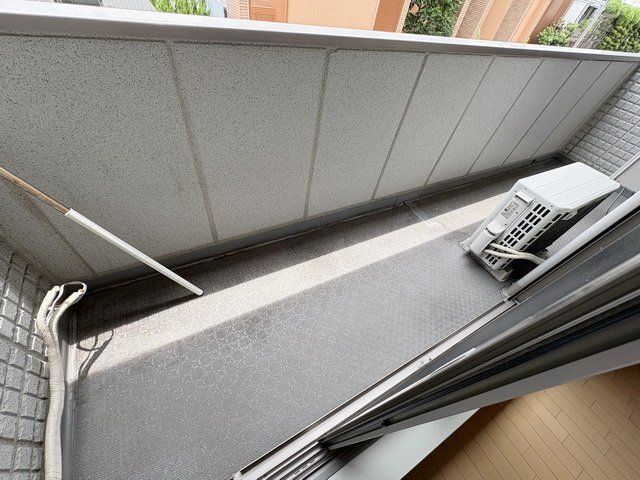 バルコニー　バルコニー