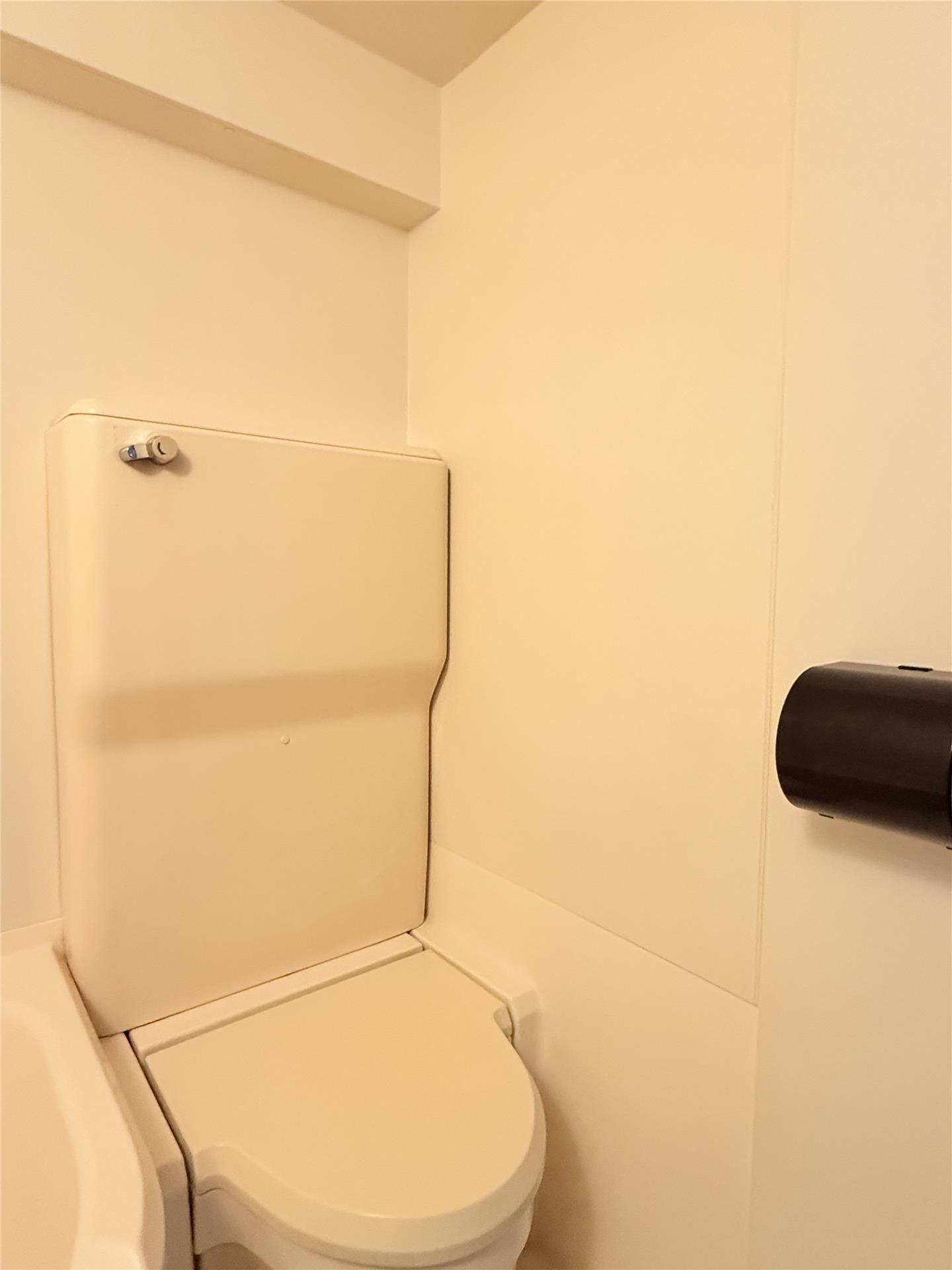 トイレ　※同物件別室同タイプの写真です