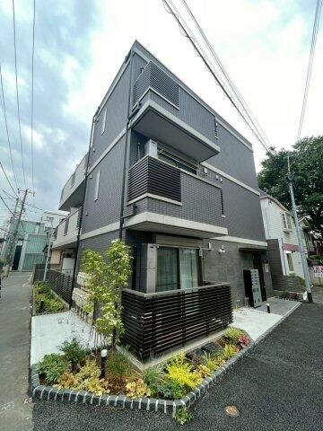 建物外観　■建物構造：RC
