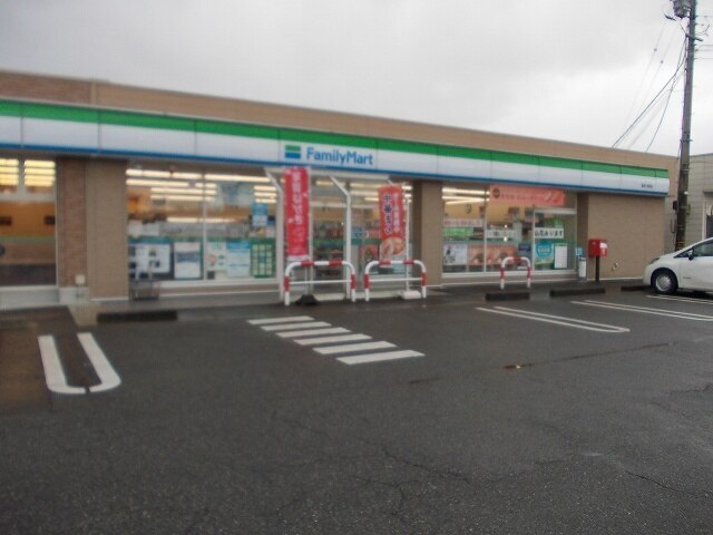 その他　ファミリーマート（その他）まで600m