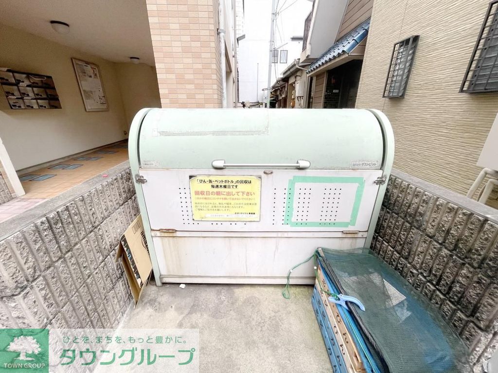 エントランス　バルコニー
