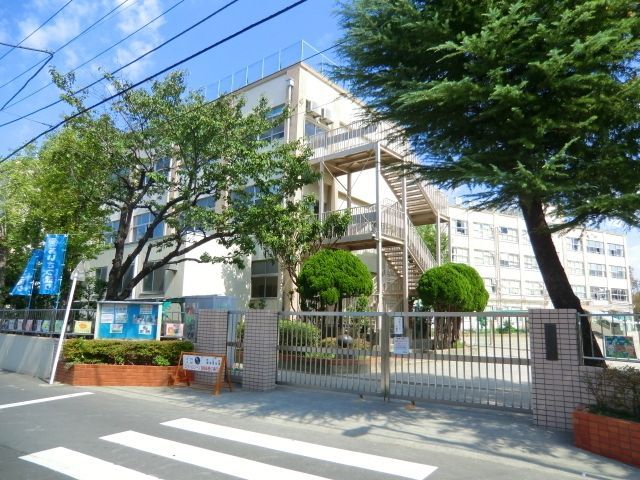 小学校　五反野小学校（小学校）まで350m
