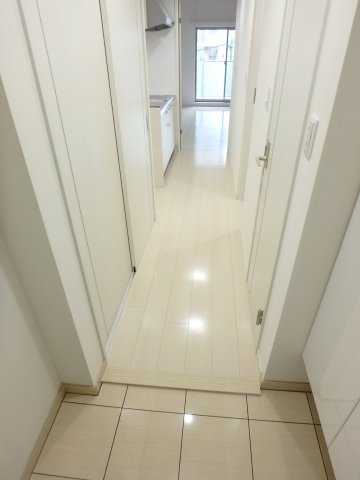玄関　※別号室のイメージ写真