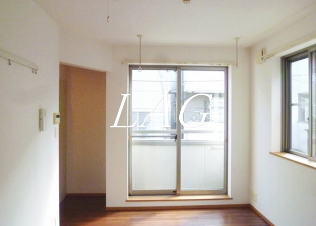 居室・リビング　洋室のお部屋です。