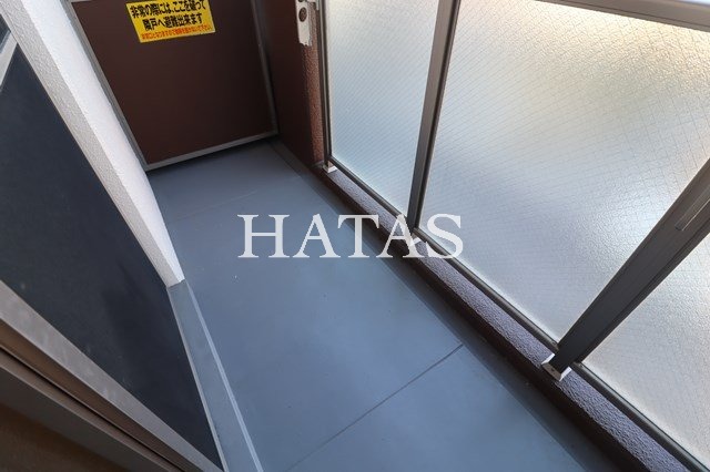 バルコニー　同物件別部屋です。