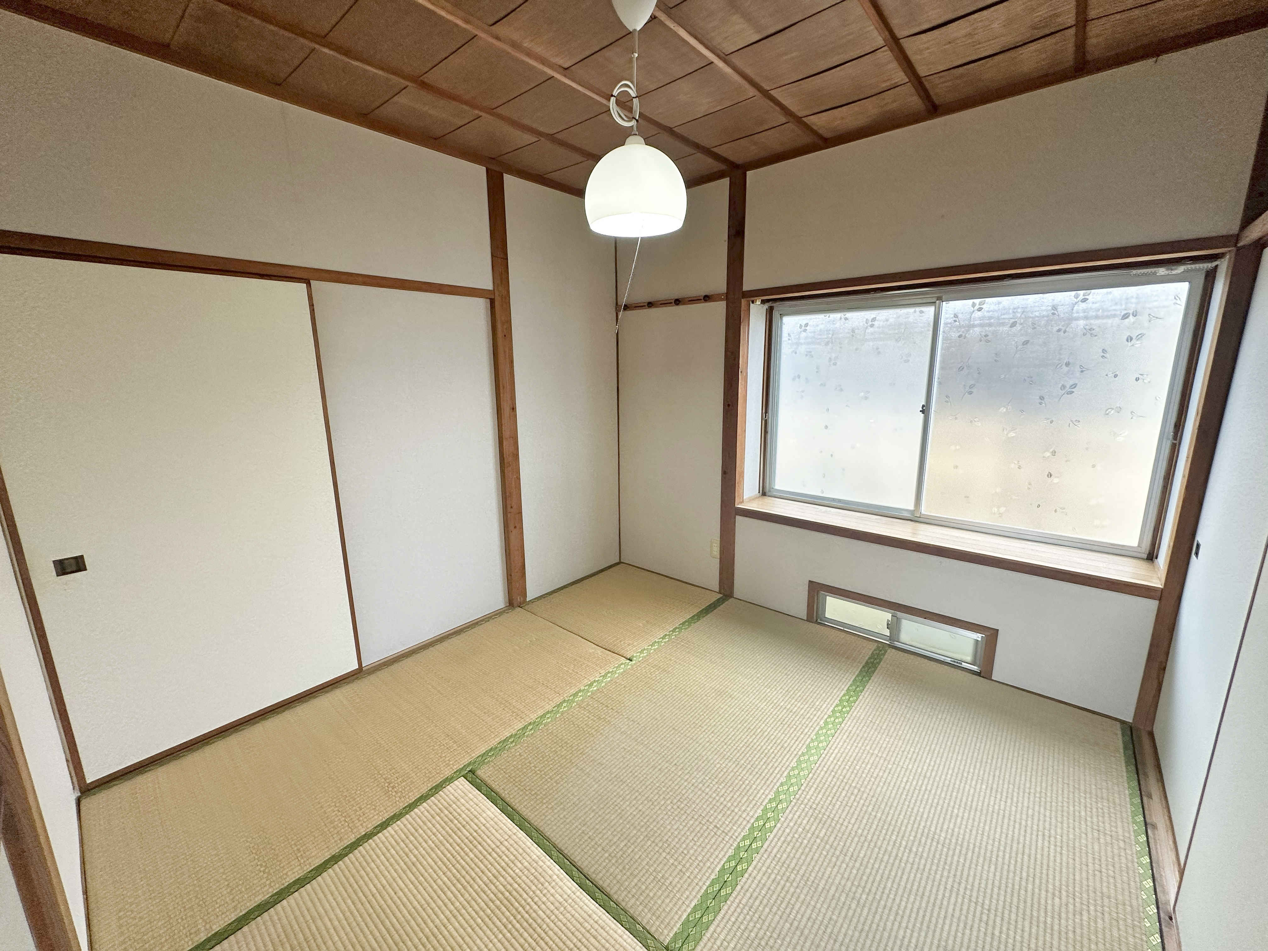 その他部屋・スペース　出窓のある北側和室4.5帖です♪