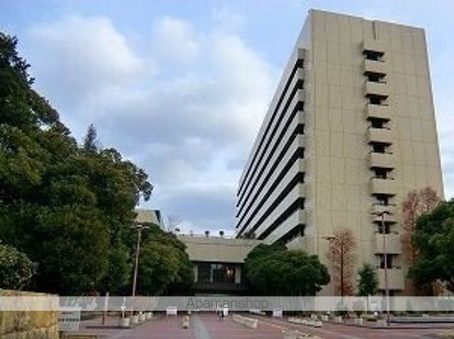役所　姫路市役所（役所）まで1000m