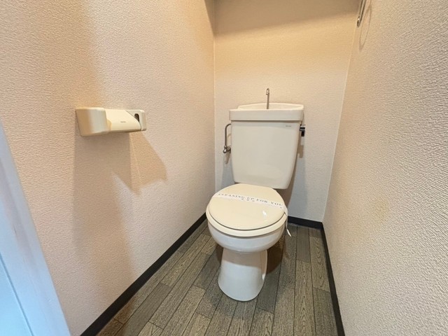 トイレ　他号室の写真です