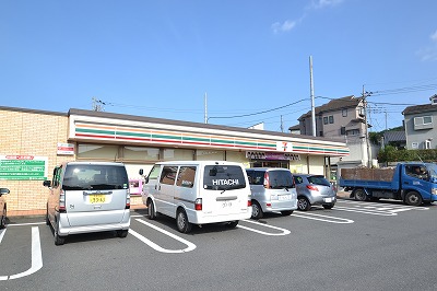コンビニ　セブンイレブン（コンビニ）まで460m