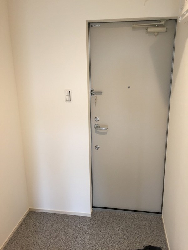 玄関　※別部屋写真参照