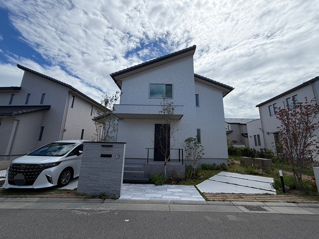 芦屋市涼風町新築貸家の外観写真