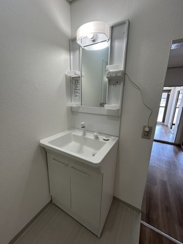 洗面設備　忙しい朝には欠かせない洗面所です