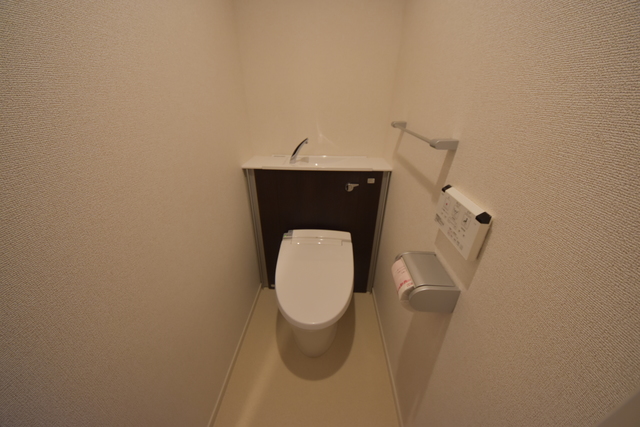 トイレ　★人気のウォシュレット機能付きのトイレです★
