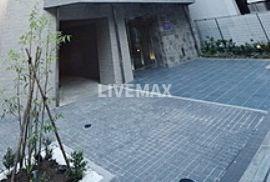 駐車場　★《見学予約受け付け中》設備充実のハイグレード賃貸マンション