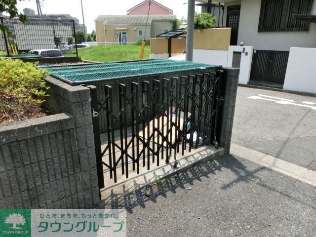 その他　敷地内ごみ置場