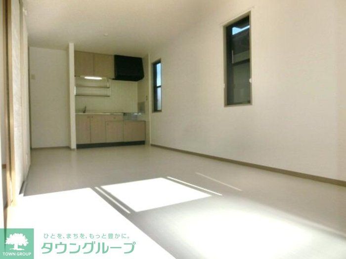 居室・リビング　現地待ち合わせ歓迎♪お問合せはタウンハウジングまで！