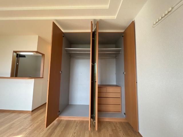 収納　クローゼット