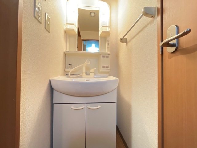 近江鉄道本線 五箇荘駅 徒歩11分 2階建 築23年の内装写真