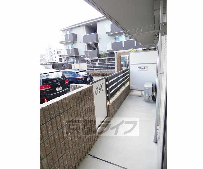 バルコニー　日当たり良好。