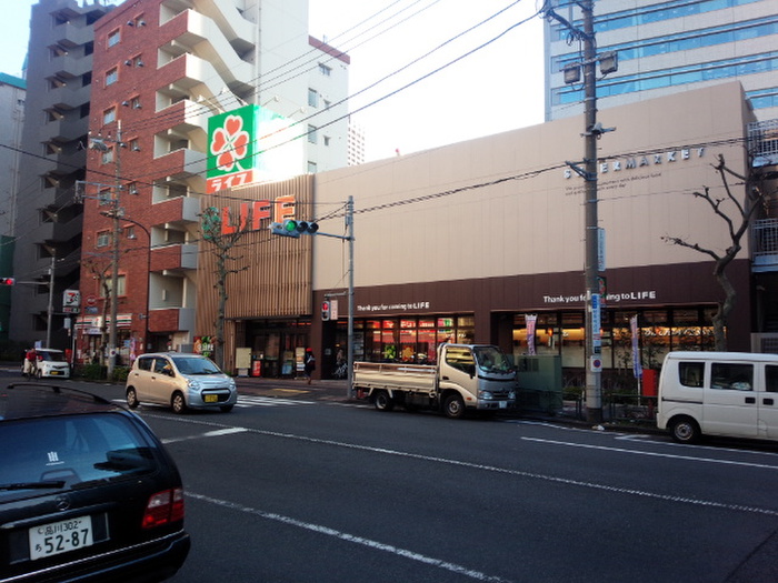 スーパー　ライフ（スーパー）まで183m