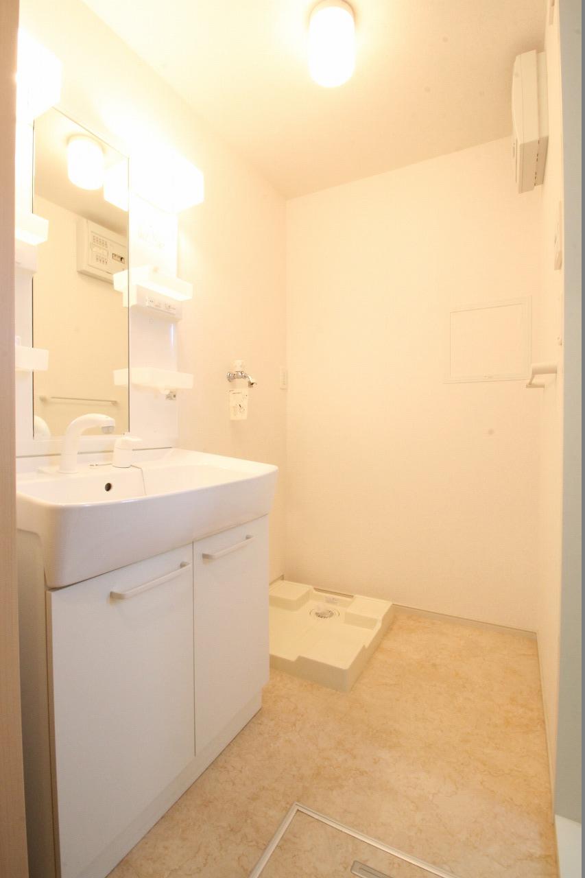 洗面設備　※お部屋により仕様が異なる場合があります※