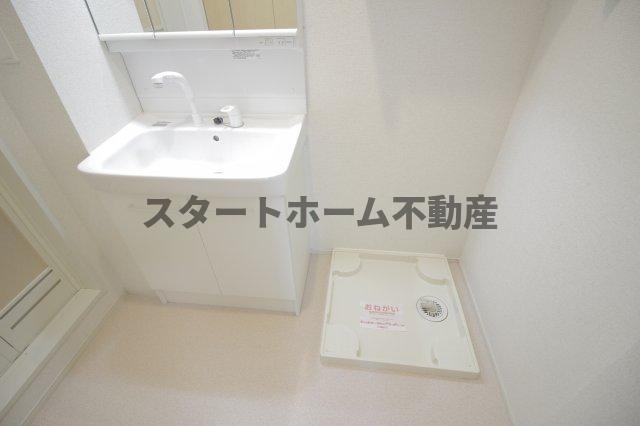 洗面設備　脱衣スペースもあります