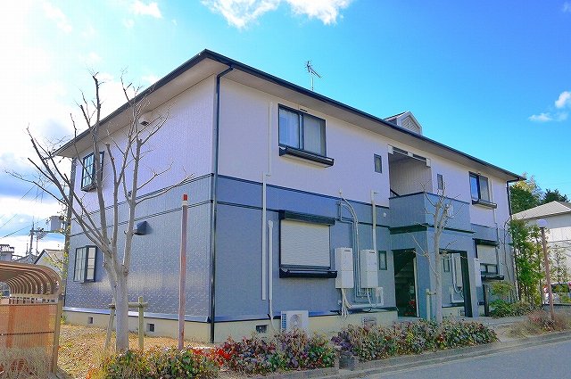 建物外観　落ち着いた雰囲気の外観です